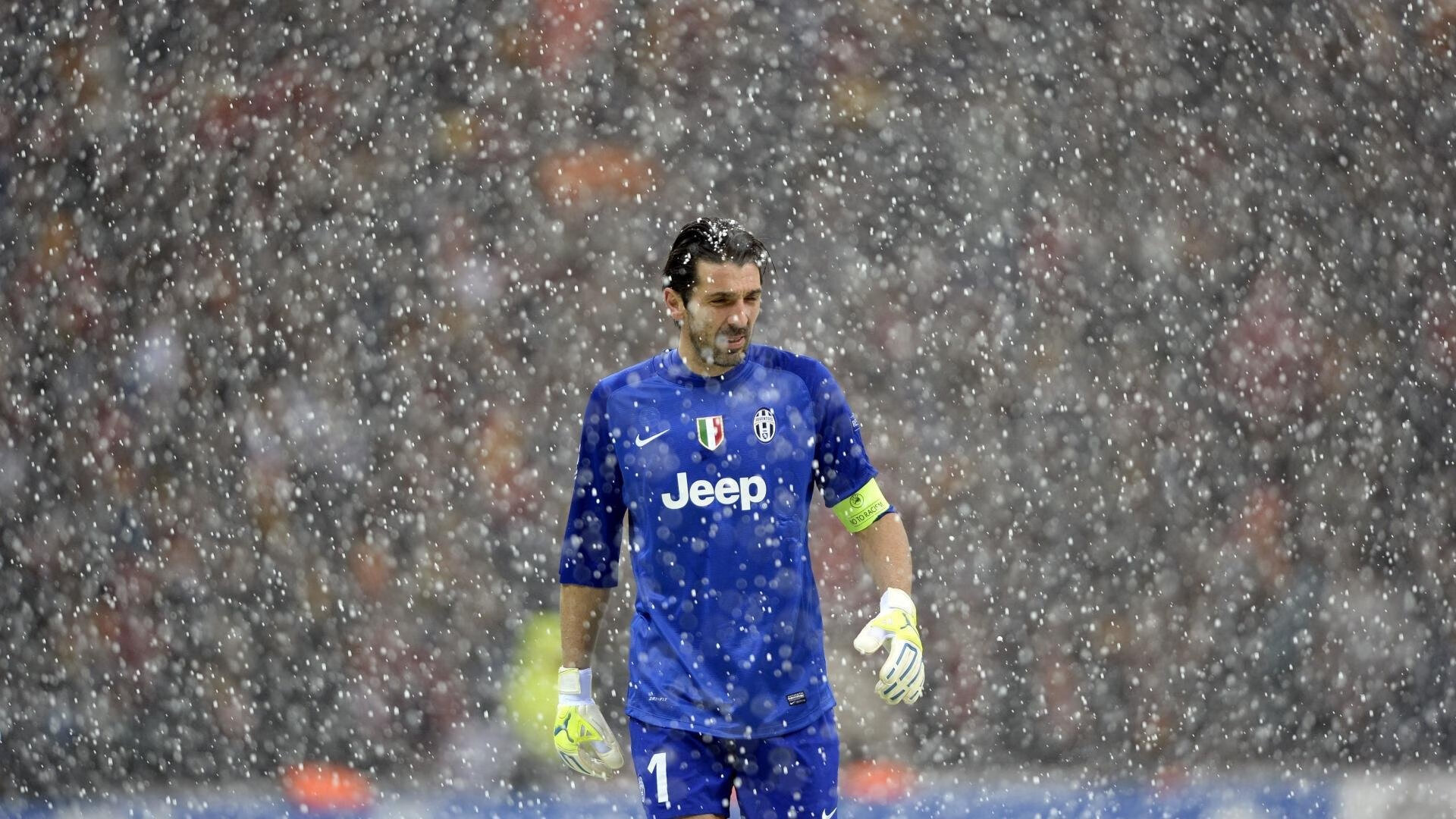 场馆照明智能控制节省运营成本，场馆灯具